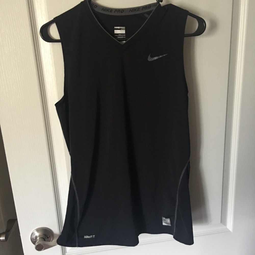 Nike Pro tank top